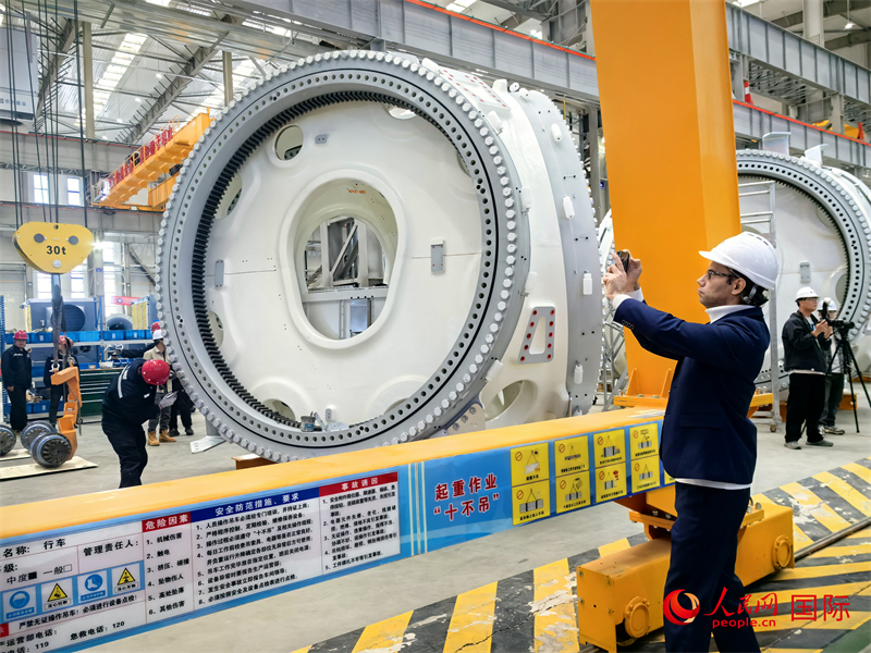 人民网专题报路：19国媒体点赞大奖国际18dj18是科技与天然共生的范例